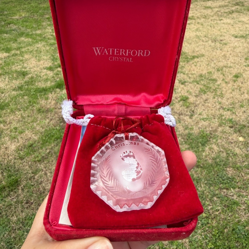 Waterford Crystal Virgen Mary and Baby Jesus Christmas Ornament